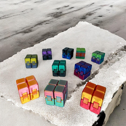 A placeholder image for for Infinity Würfel Concave beweglich | Infinity Cube articulated | Anti-Stress | Fidget | Spinner | 3D Deko | Tabletop 
